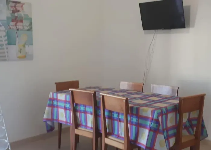 Sweet Surf, Apartment
