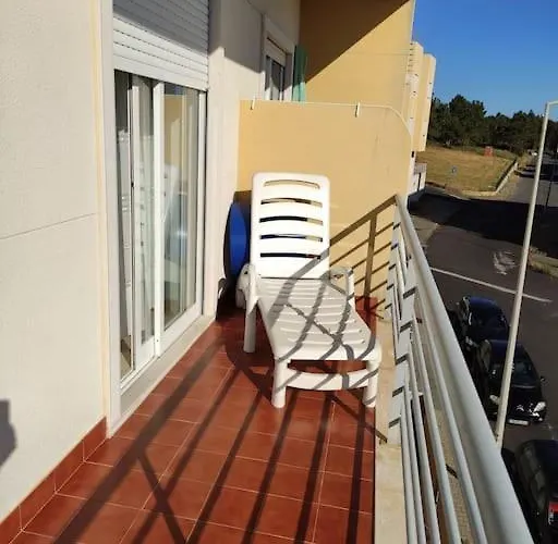 Apartment Sweet Surf,